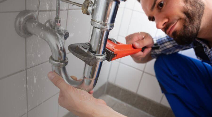 Local tankless water heater installation in Lyles, TN